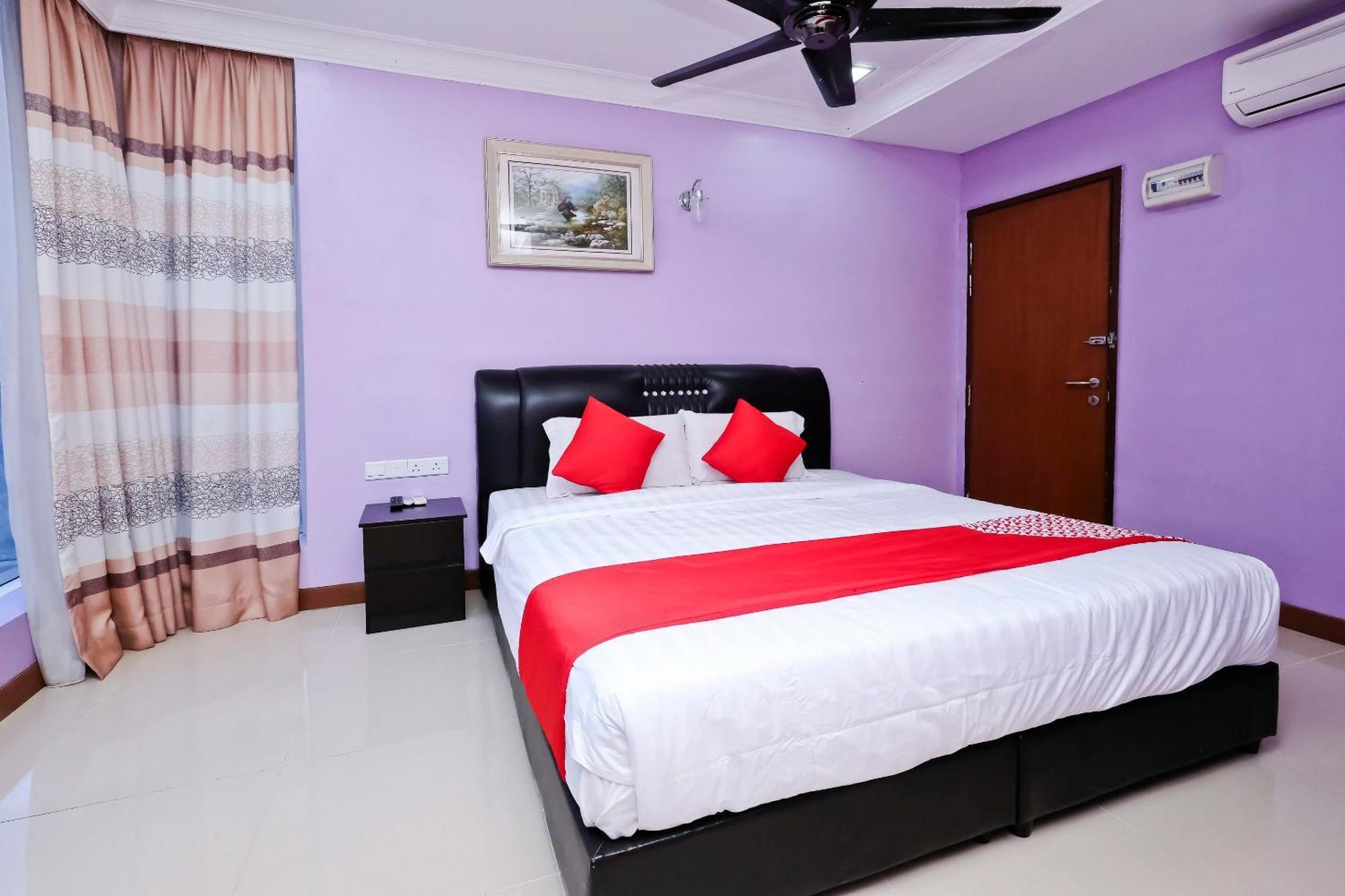 Oyo 714 Arina Hotel 2*